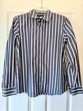 Lands' End button down shirt top blue white no iron size 2